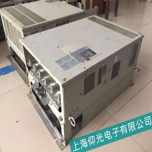上海嘉定安川變頻器CIMR-F7B40P4顯示OC代碼檢測(cè)維修