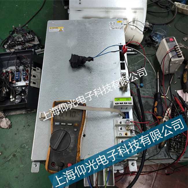 �ζ�������������(gu��)��ʿ���(q��)��(d��ng)��E2818���ϵĆ�