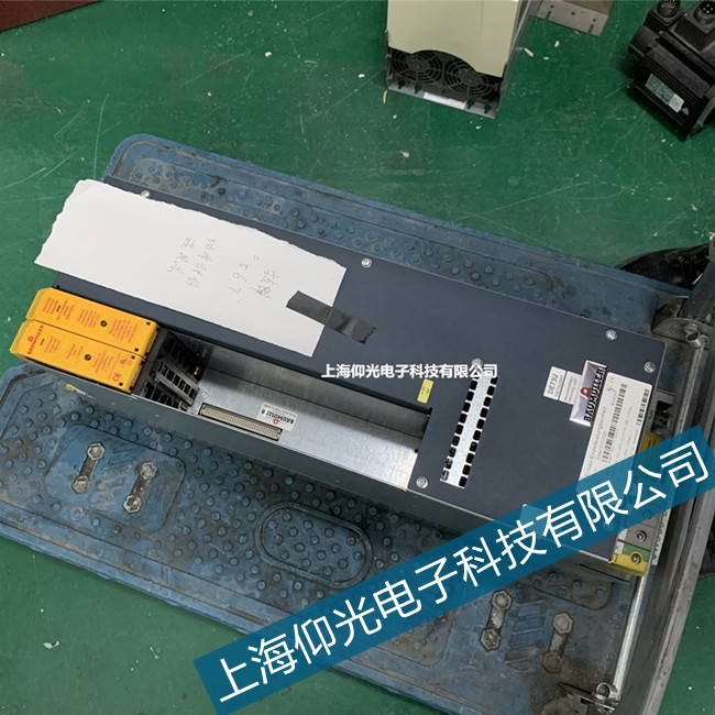 UBM4444-SI0-01243-03(q)bóع