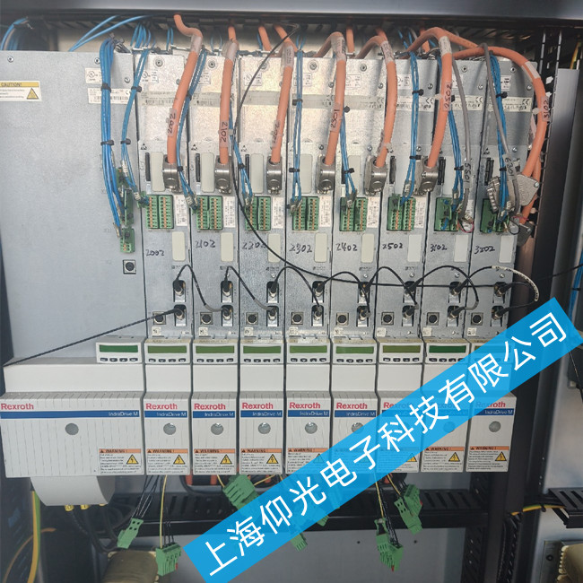 金屬加工專用力士樂(lè)驅(qū)動(dòng)器TDM3.2-20-300-W0開機(jī)報(bào)警F7031維修