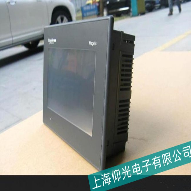 珠海施耐德觸摸屏XBTF024510出現(xiàn)閃屏花屏故障維修重點(diǎn)推薦