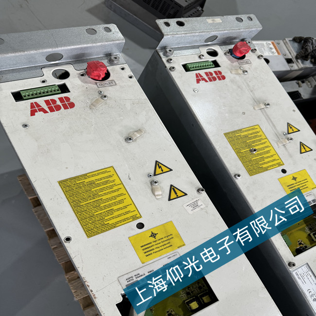 上海專業(yè)維修變頻器ACS800型號(hào)ABB變頻器報(bào)FF8D故障維修方法