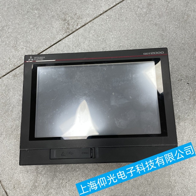惠州三菱觸摸屏GT1575系列無法進入操作系統(tǒng)界面故障維修服務點
