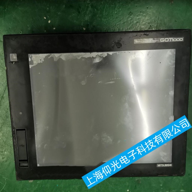淮安三菱工控機MELSEC-Q系列在啟動時一直停留在啟動畫面故障維修說明