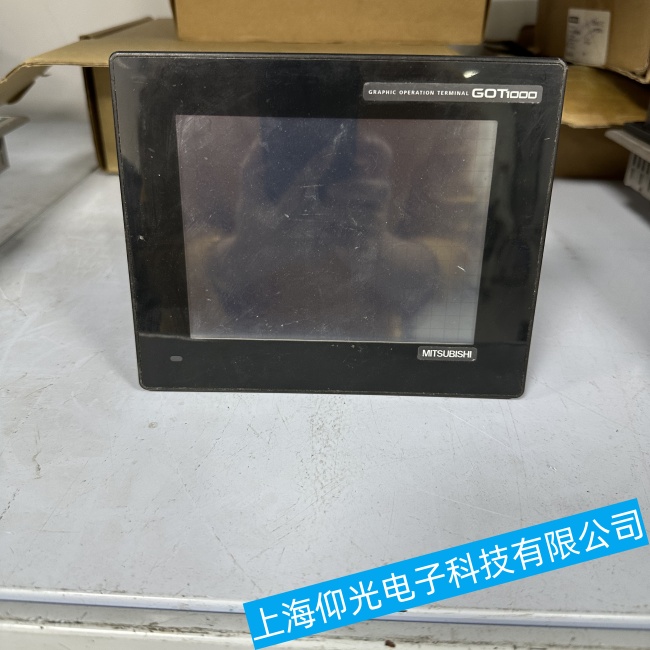 常熟三菱觸摸屏GT1585系列有顯示但無輸出故障維修免費(fèi)咨詢